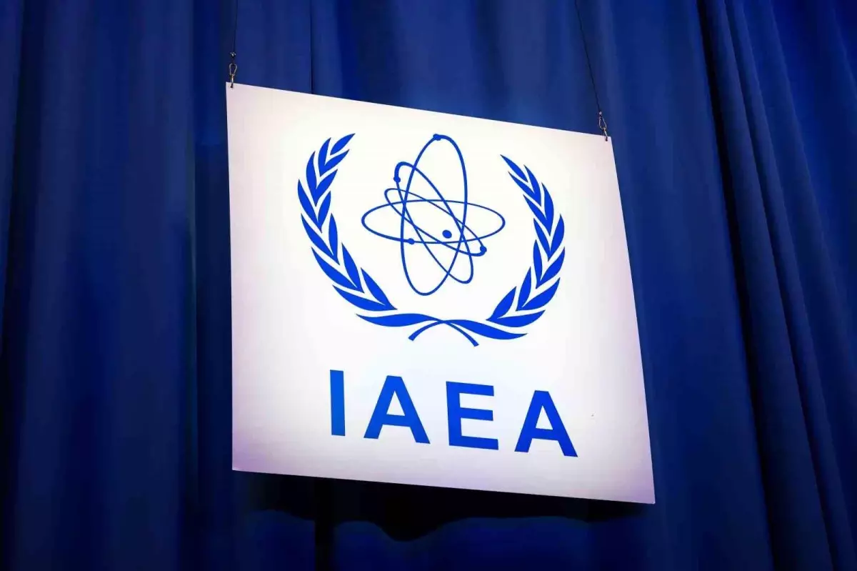 İran UAEA ile İşbirliğini Askıya Aldı