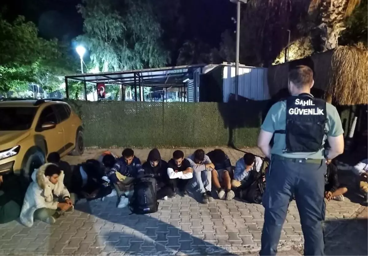 14 Düzensiz Göçmen İzmir\'de Yakalandı