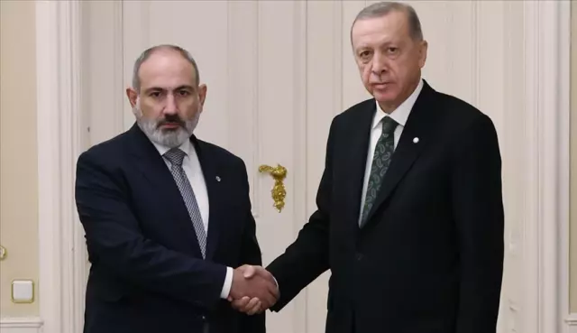 Paşinyan: Yakında Türkiye ile kara yolu bağlantısına sahip olacağız