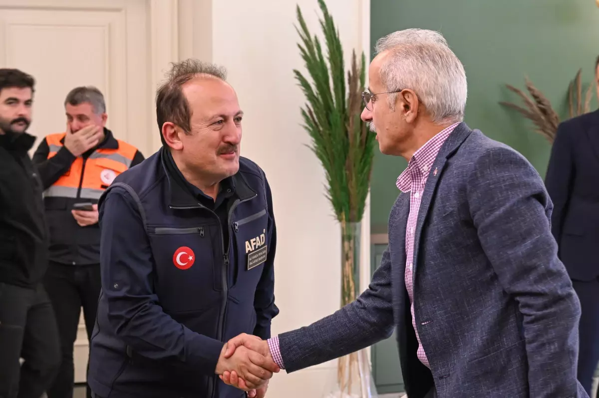 Bakanlar Rize\'de Sel İncelemesi