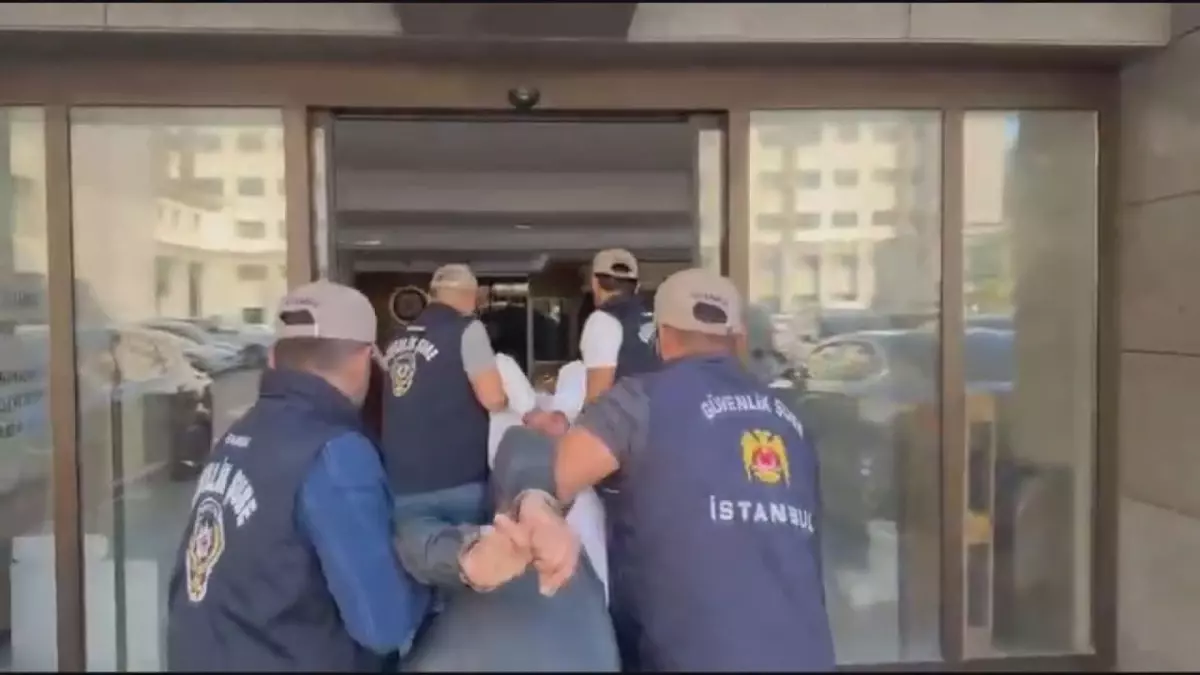 Zeytinburnu\'nda Yurtta Taciz İddiaları