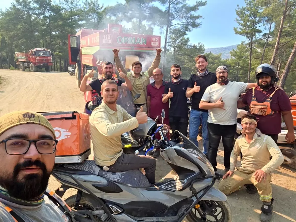 Alanya\'da Motokuryeler Yangınla Mücadelede Destek Verdi