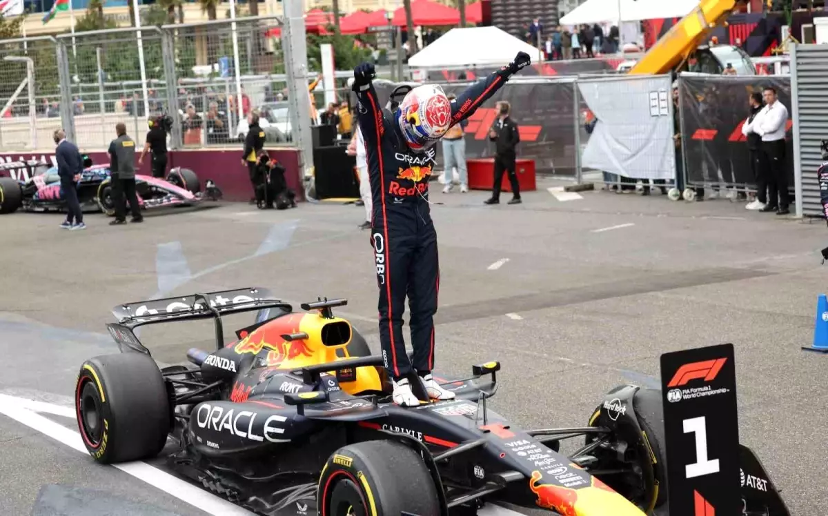 Verstappen Azerbaycan Grand Prix\'sini Kazandı
