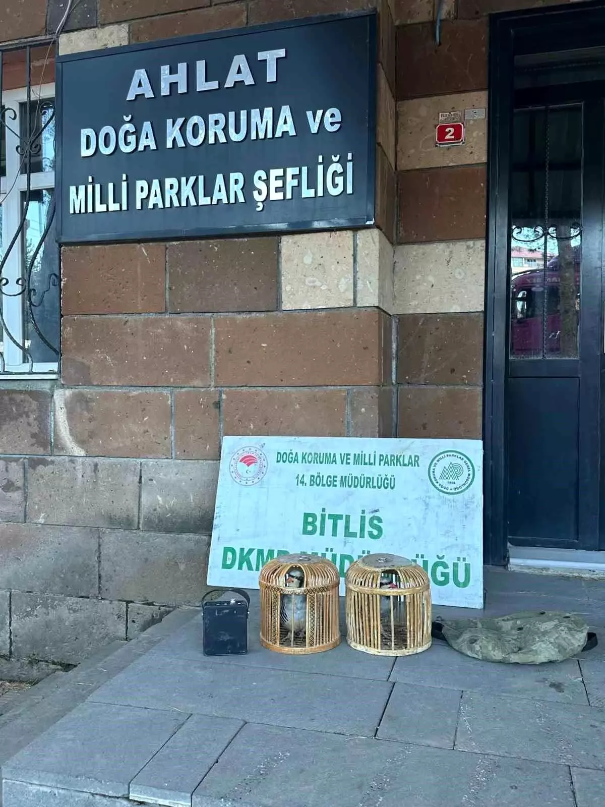 Adilcevaz\'da Kaçak Keklik Avına Ceza