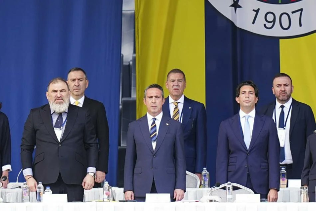 Fenerbahçe yeni başkanını seçiyor