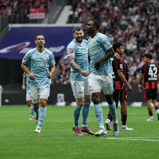 Galatasaray'a 5 atan Frankfurt'a sahasında büyük şok