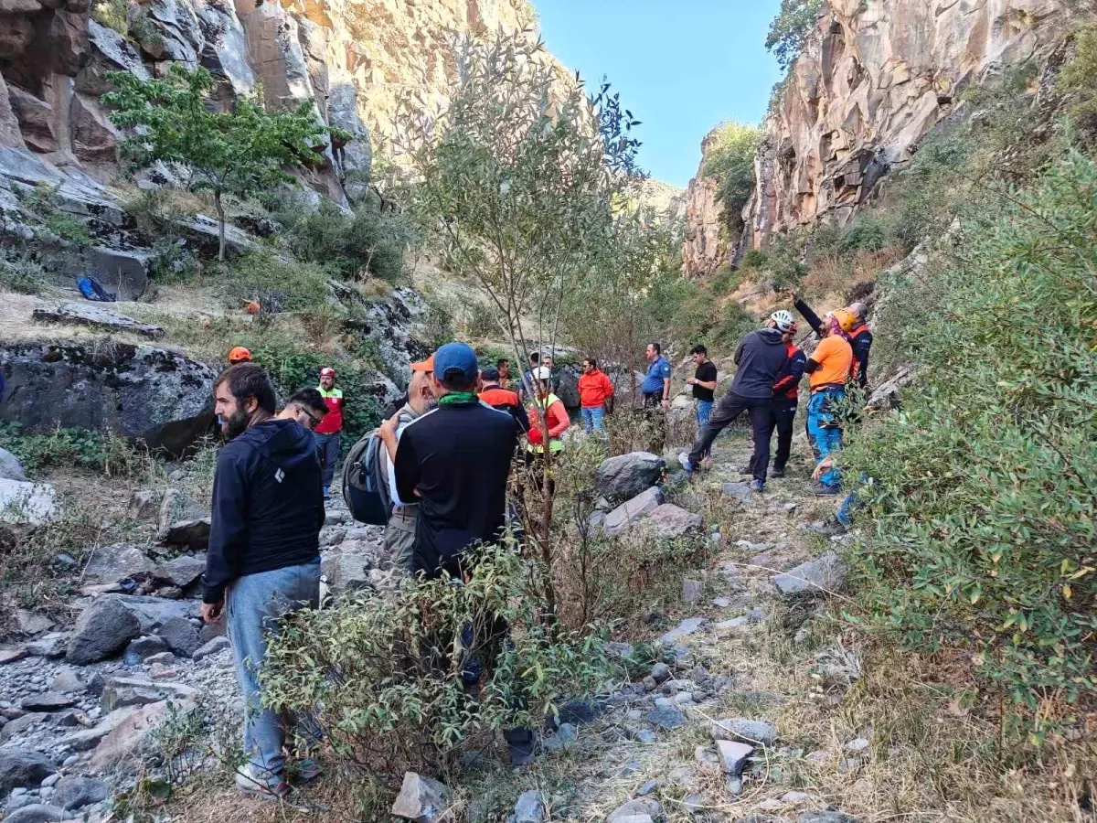 Kahreden olay! Dağcıların tırmanışı feci ölüm ile son buldu