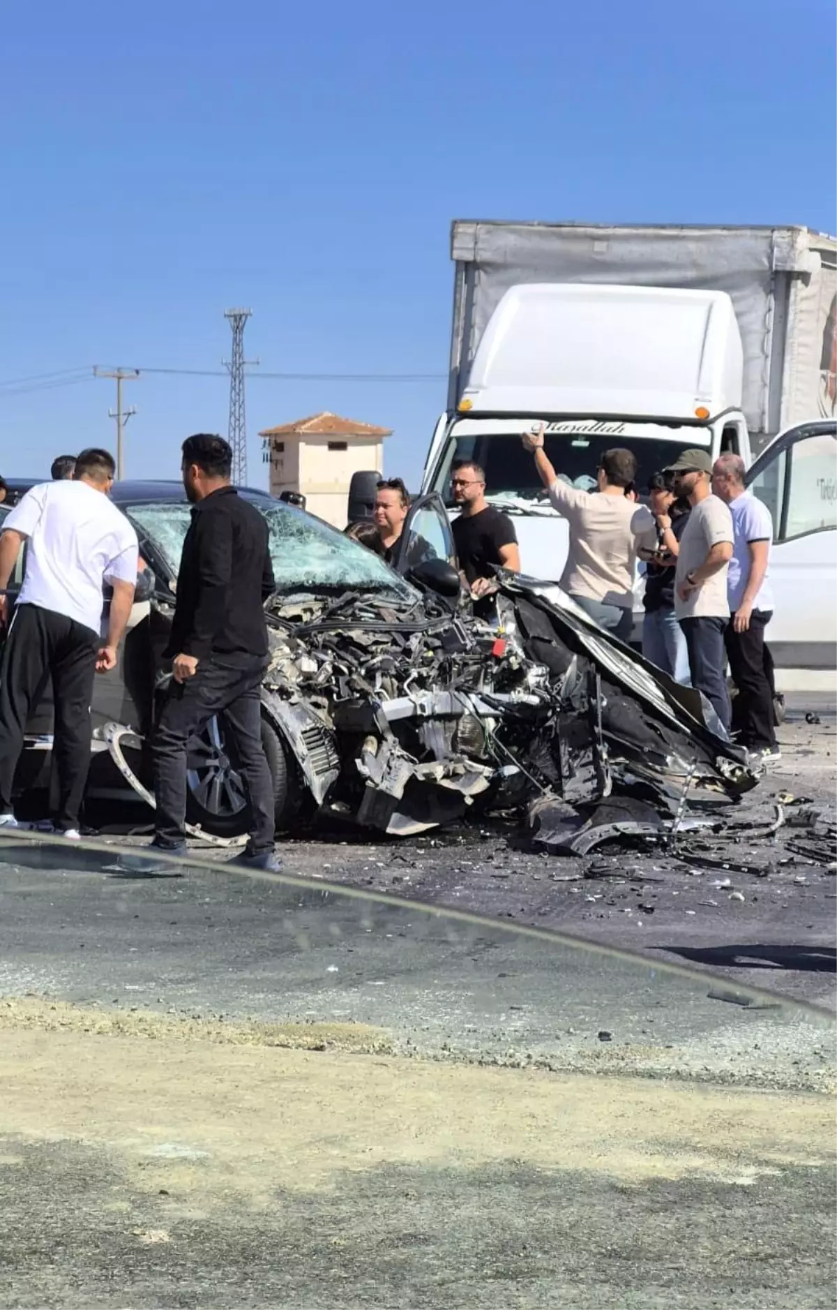 Eskişehir\'de Kaza: 5 Yaralı, 1\'inin Durumu Ağır