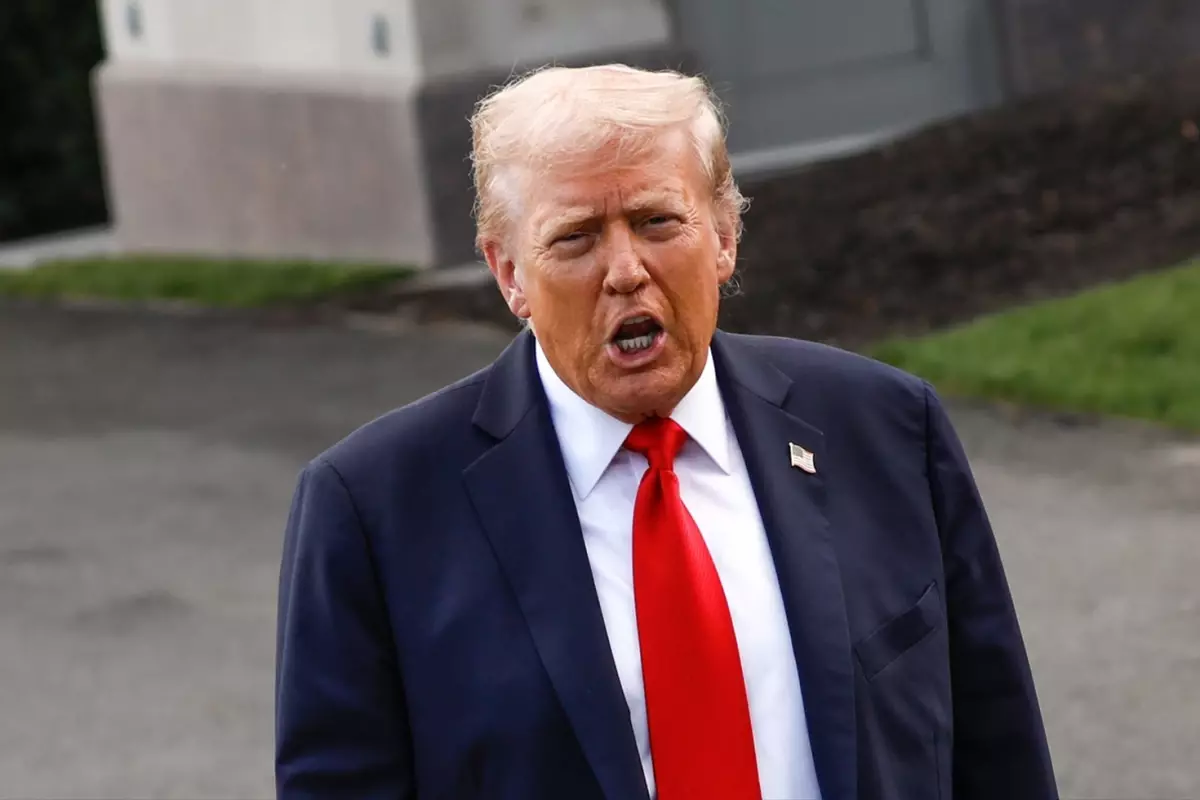 Trump açtı ağzını yumdu gözünü! Biden\'a yine ağza alınmayacak küfür etti