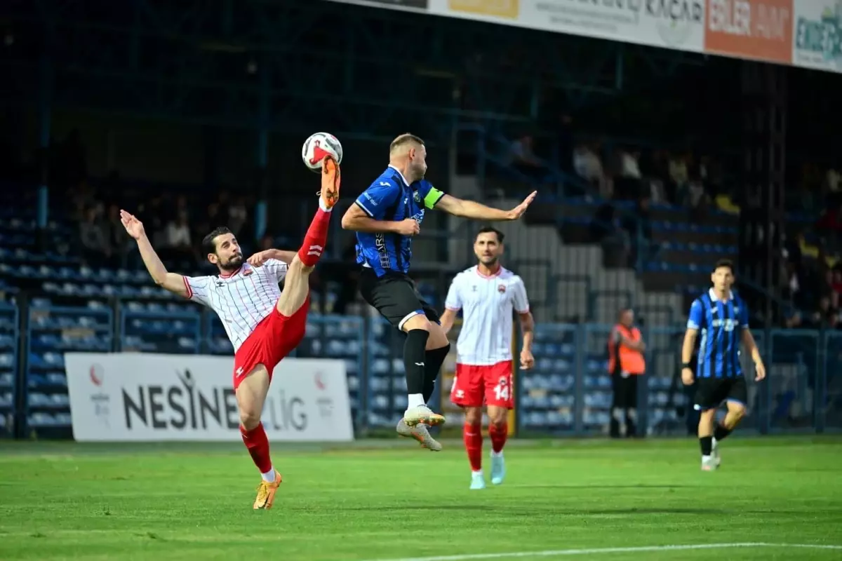 24Erzincanspor Deplasmanda Karacabey\'e Yenildi, Taraftar Yönetimi Eleştirdi