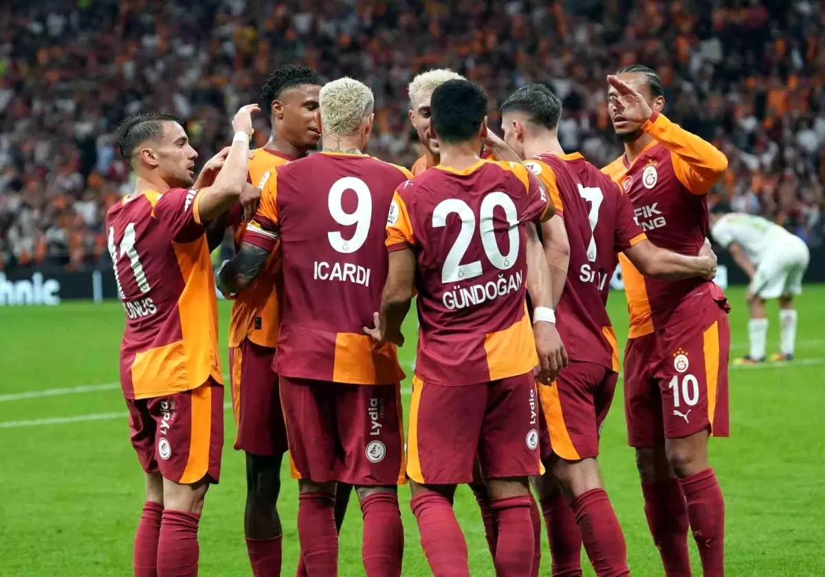 Galatasaray Yenilmezlik Serisini 14 Maça Çıkardı