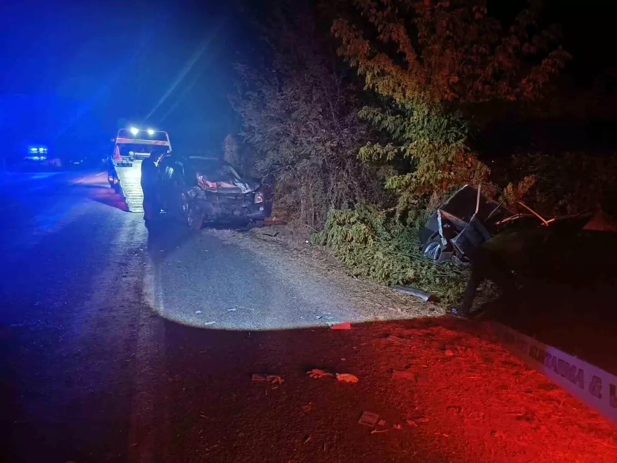 Ödemiş\'te Alkollü Sürücü Trafik Kazasında 1 Ölü, 9 Yaralı