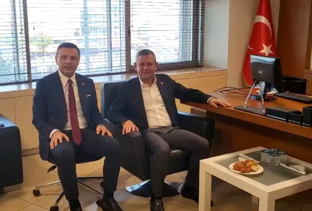 Özgür Çelik ve 26 Sanık Hakim Karşısında