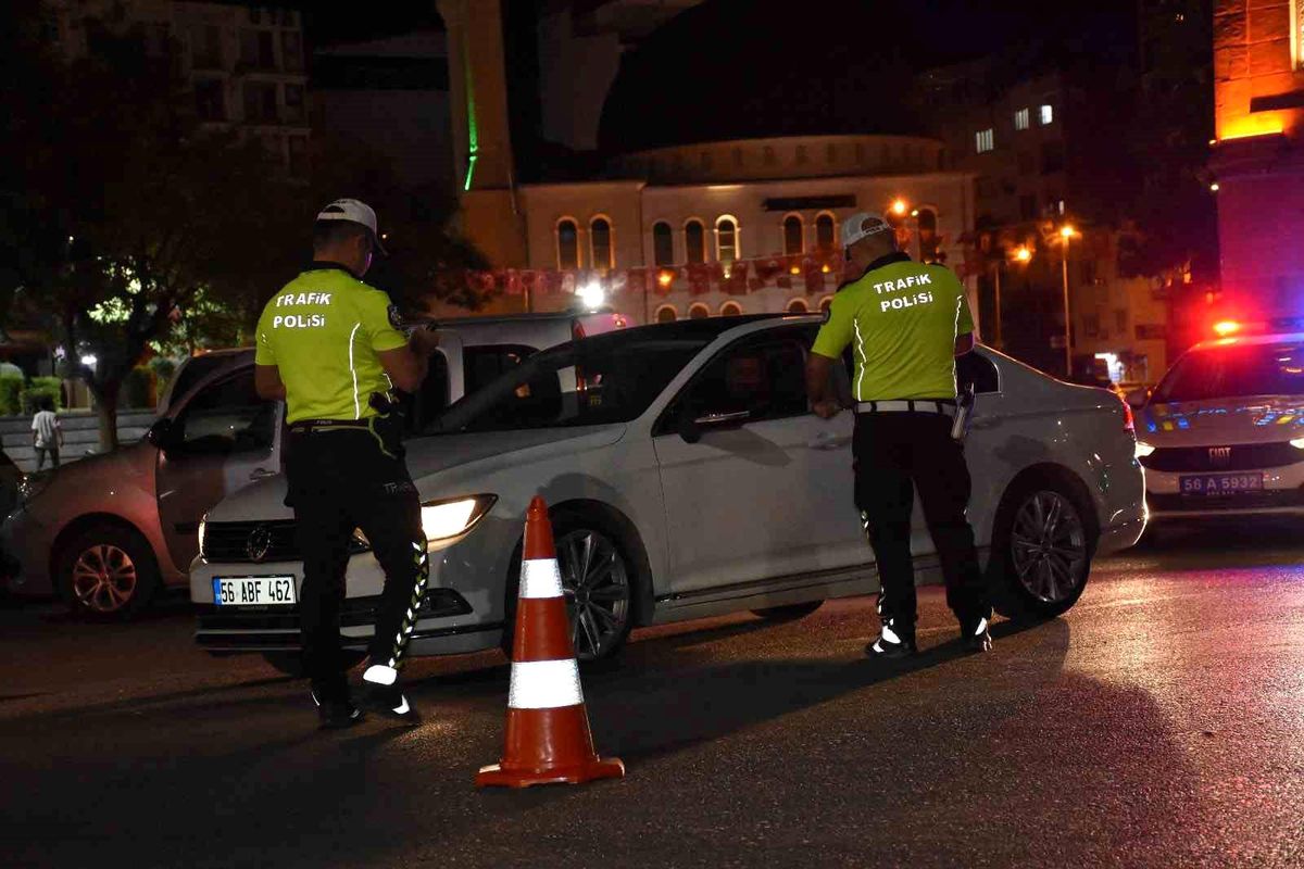 Siirt\'te Trafik Denetimi: 19 Ceza Kesildi