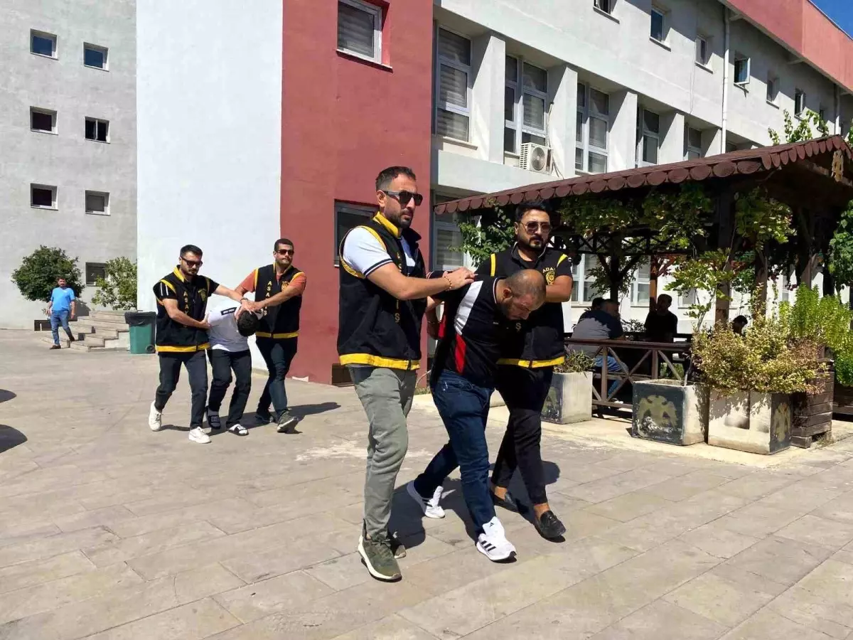 Adana\'da Cinayet: Borç Alacak Tartışması Kanlı Bitti