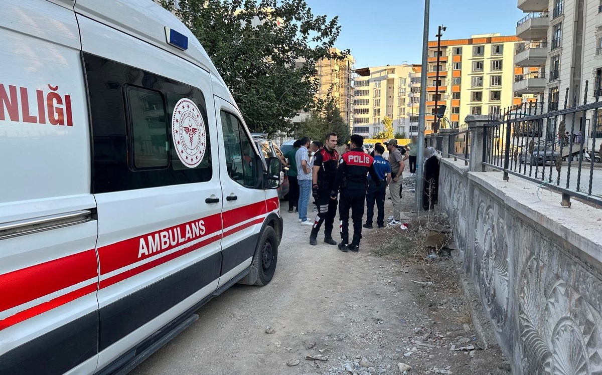 Adıyaman\'da Alacak Meselesi Kavgası: 1 Yaralı