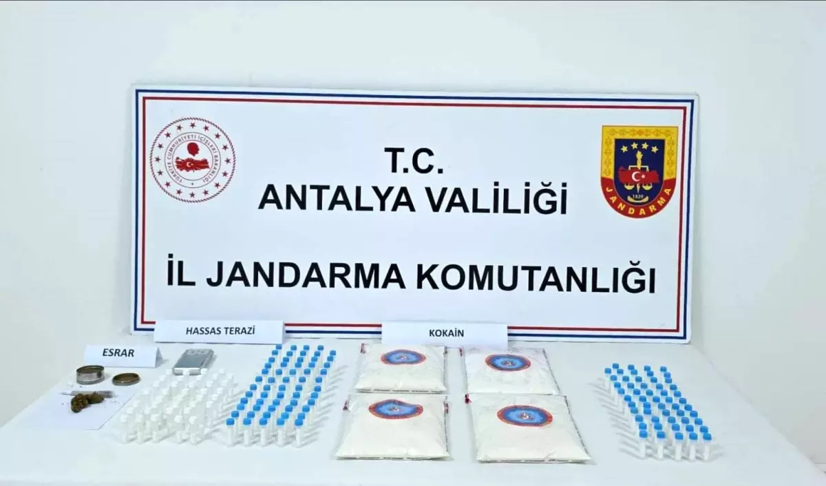 Döşemealtı\'nda Uyuşturucu Operasyonu
