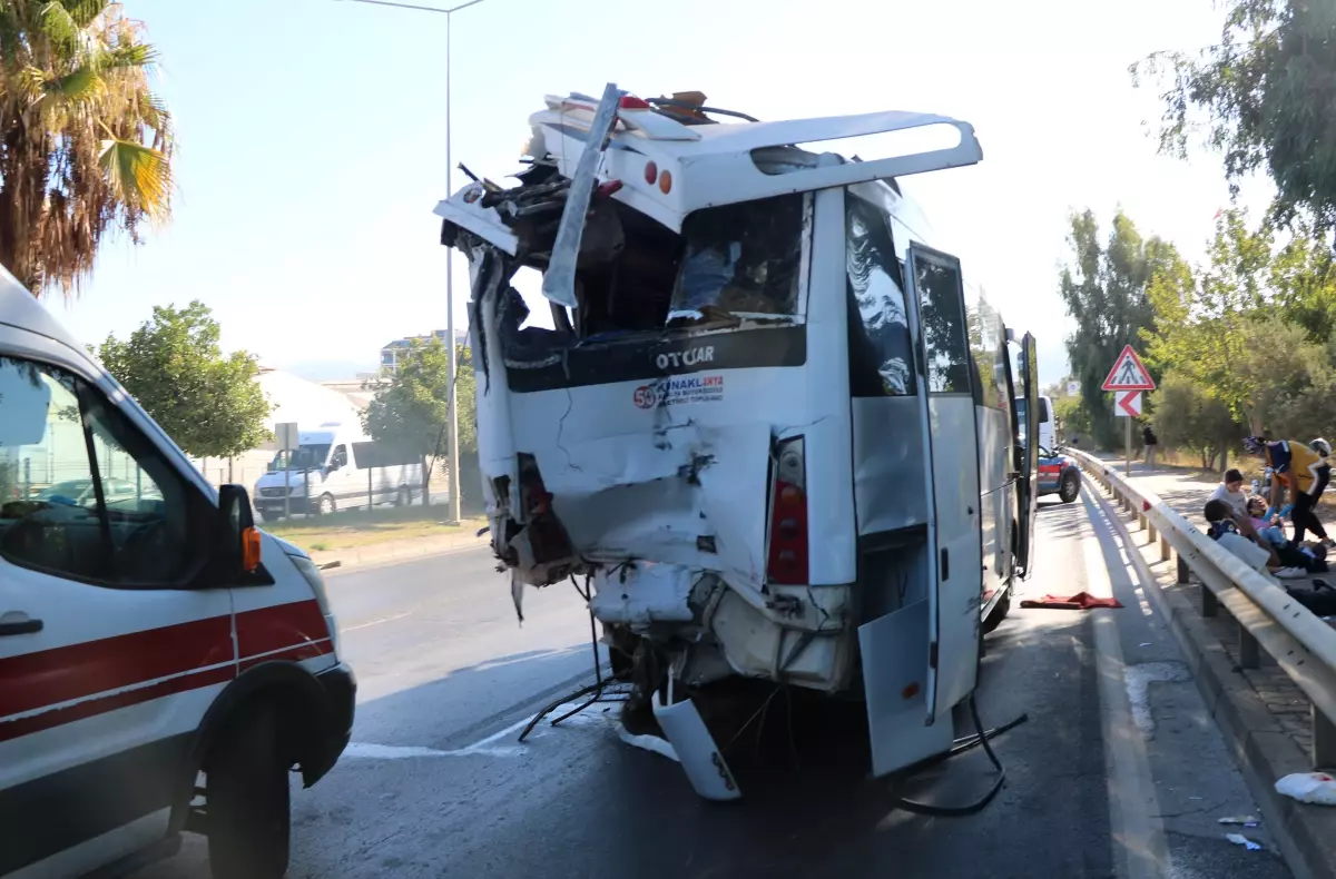 Alanya\'da midibüskazası: 15 yaralı
