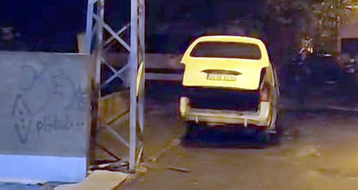 AVCILAR\'da Minibüs Yangını ve Kaçış