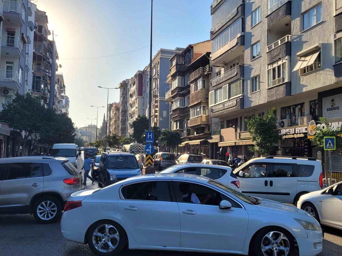 Aydın\'da Trafik Çilesi Devam Ediyor