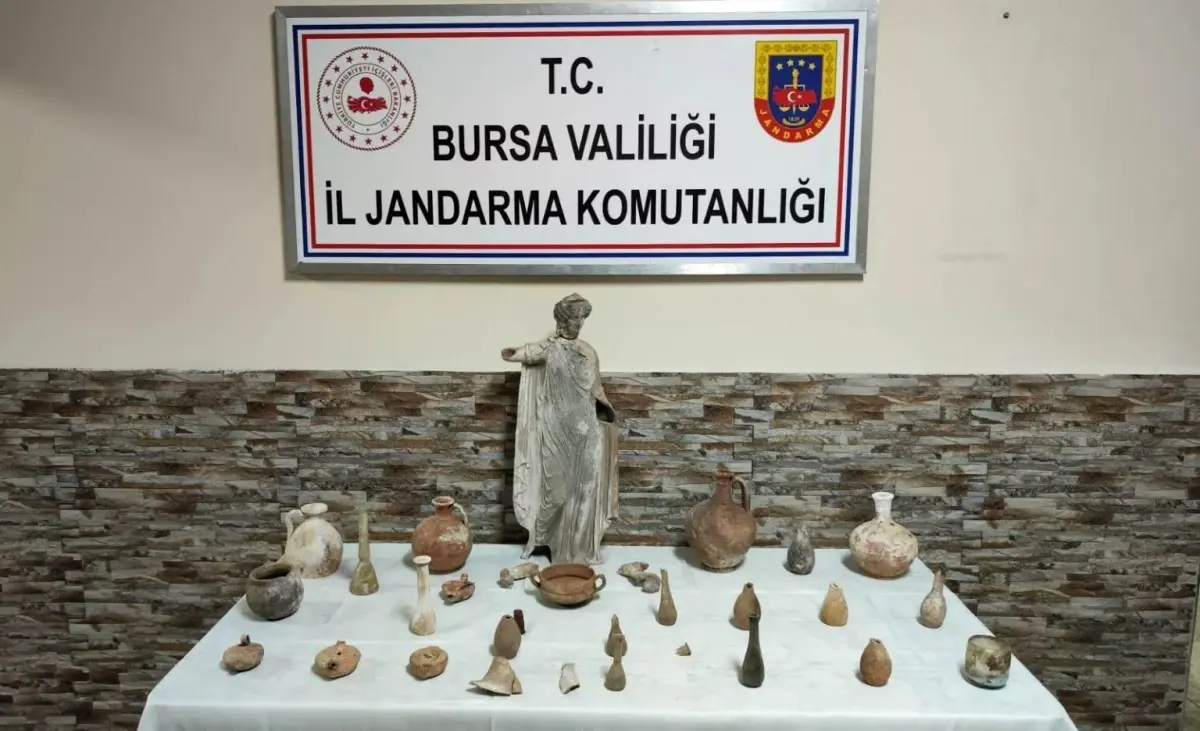 Nilüfer\'de Tarihi Eser Kaçakçılığına Operasyon