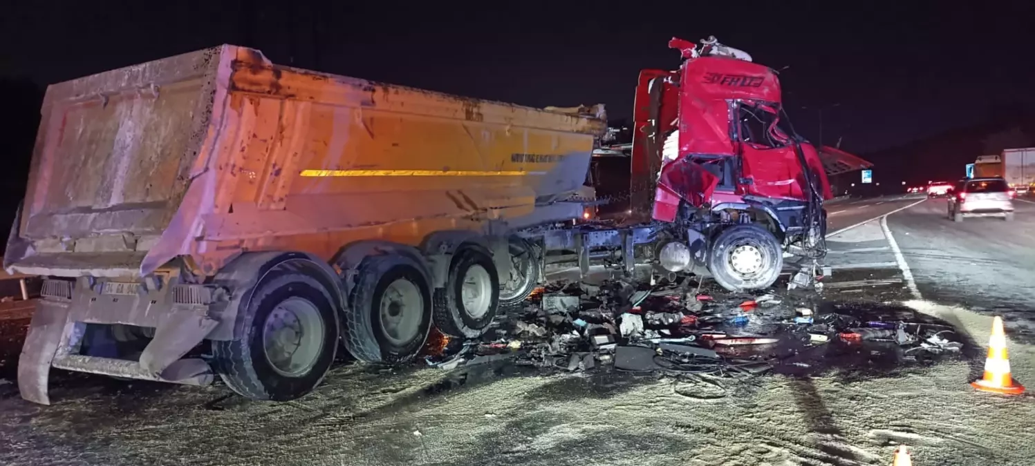 Taksi Şoförü Kaza Sonucu Hayatını Kaybetti