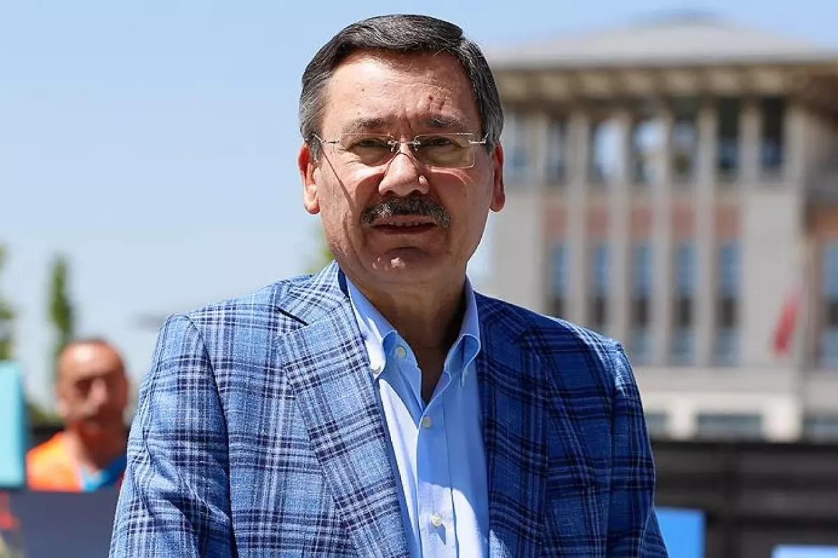 Gökçek\'ten gece yarısı olay paylaşım: Hazır mısın Türkiye?