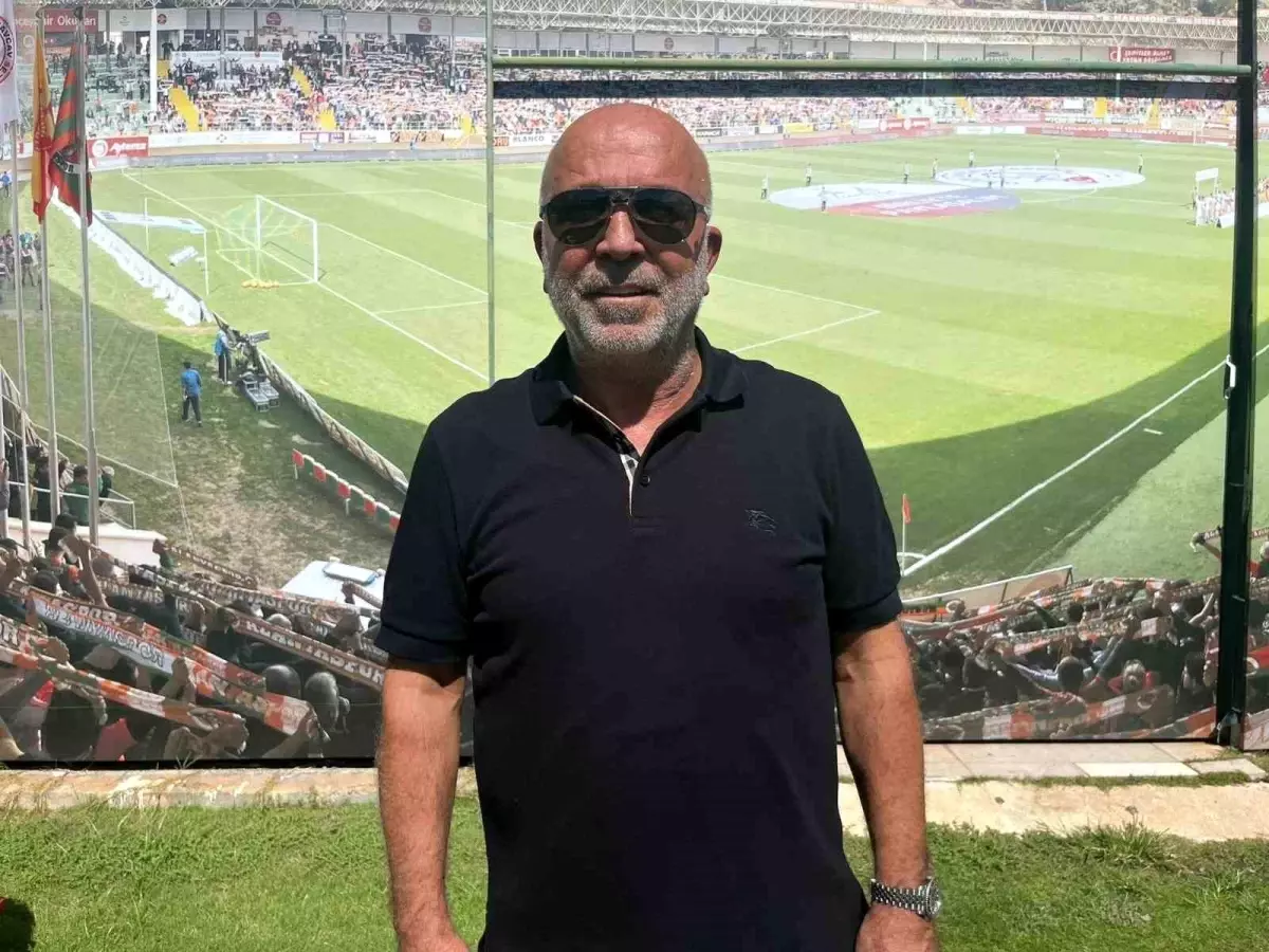 Çavuşoğlu\'ndan Galatasaray maçı öncesi mesajlar