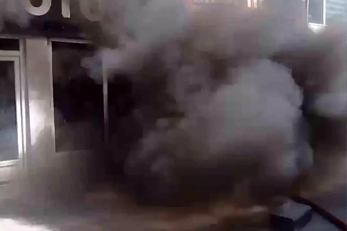 Kırıkkale\'de Motosiklet Tamir Dükkanındaki Yangın Paniğe Neden Oldu