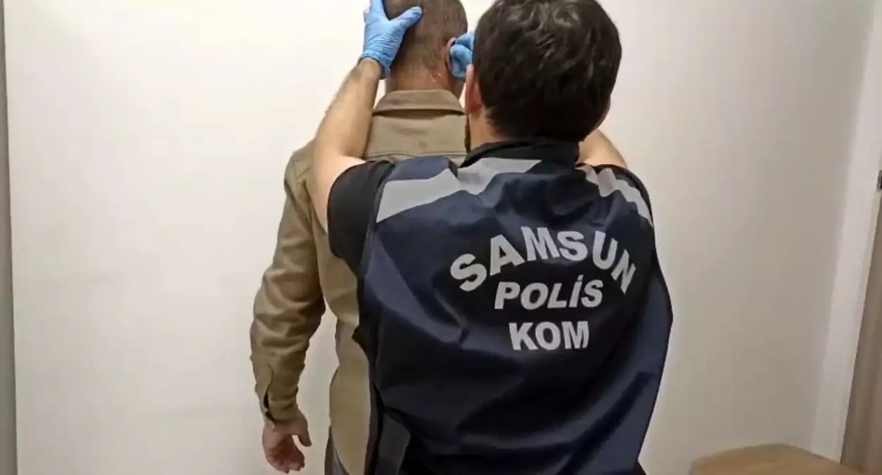 Samsun\'da Kopya Düzeneğiyle Sınava Giriş