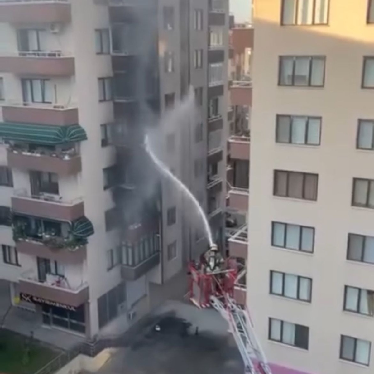 Unutulan Yemek Yangına Sebep Oldu
