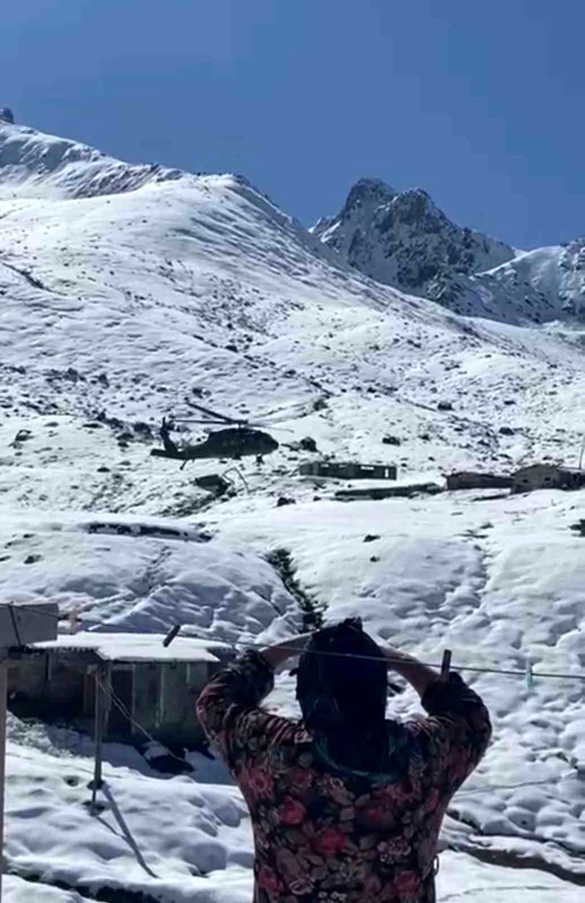 Rize\'de Helikopterle Yardım