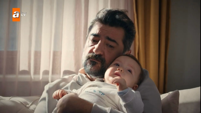 Televizyon Dünyasının Minik Yıldızı: Doğan Keskik Kimdir?