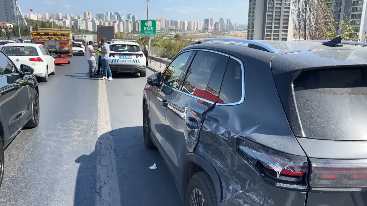 TEM Otoyolu\'nda Zincirleme Kaza