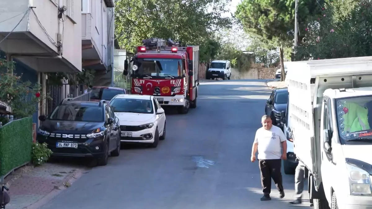Ümraniye\'de Patlama Hasara Yol Açtı