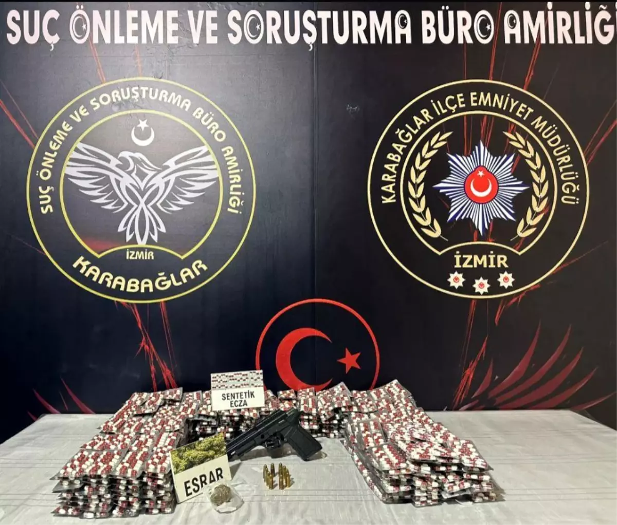 İzmir\'de Uyuşturucu Ticareti Operasyonu