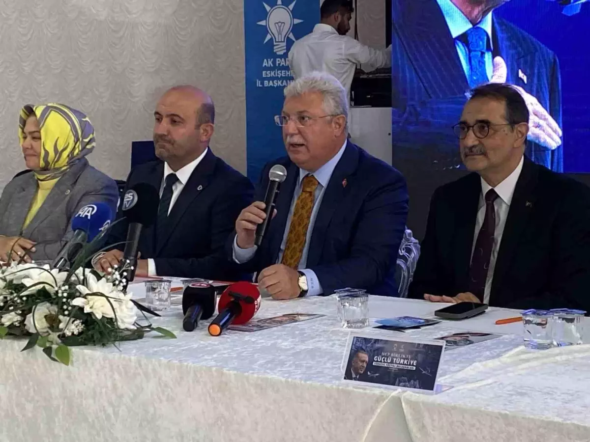 Akbaşoğlu\'ndan CHP\'ye Sert Eleştiriler