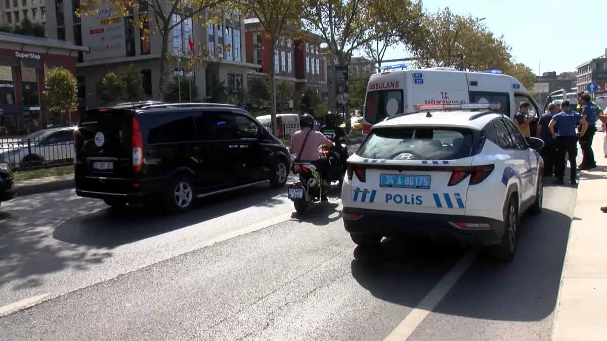 Beyoğlu\'nda Motosiklet Kazası