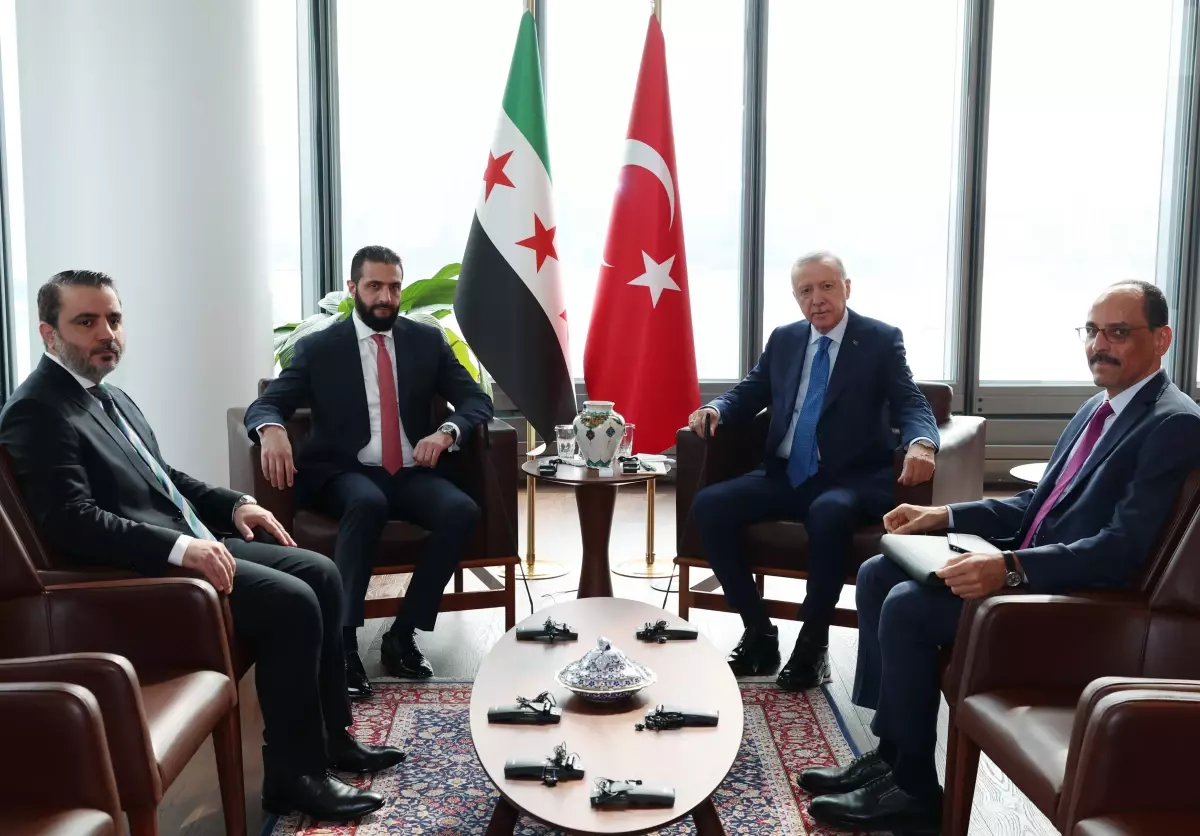 Cumhurbaşkanı Erdoğan, Suriye Cumhurbaşkanı Şara ile görüştü