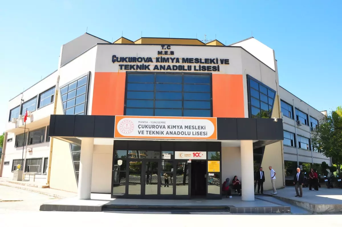 Üreten Öğrenciler, Kazanç Sağlıyor