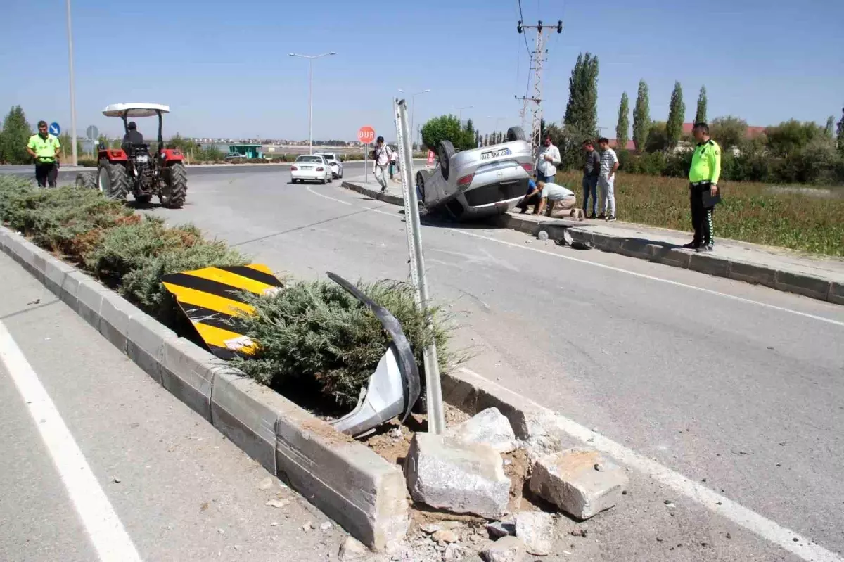 Beyşehir\'de Trafik Kazası: Sürücü Yaralandı