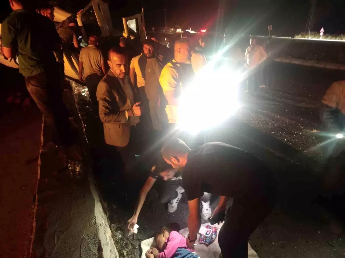 Bozova\'da Trafik Kazası: 1 Ölü, 5 Yaralı
