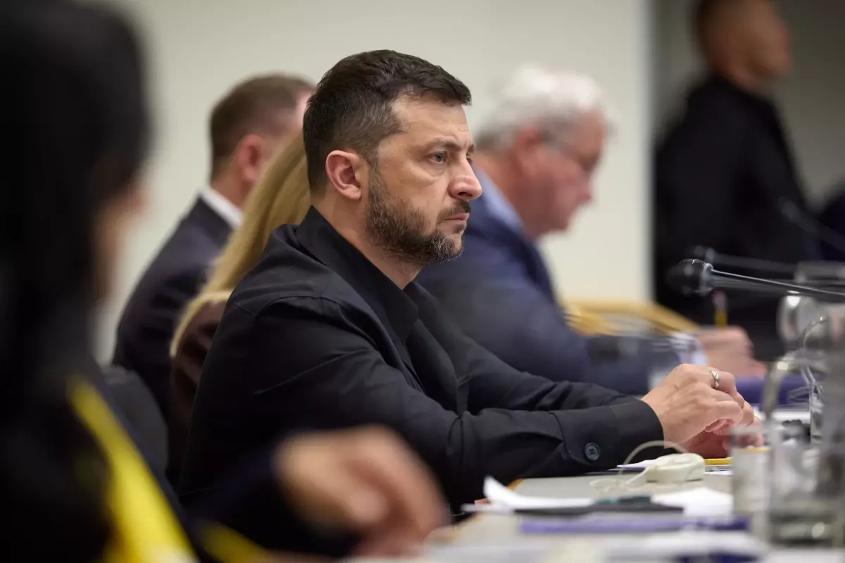 Zelenskiy: Rusya NATO\'yu İhlal Ediyor
