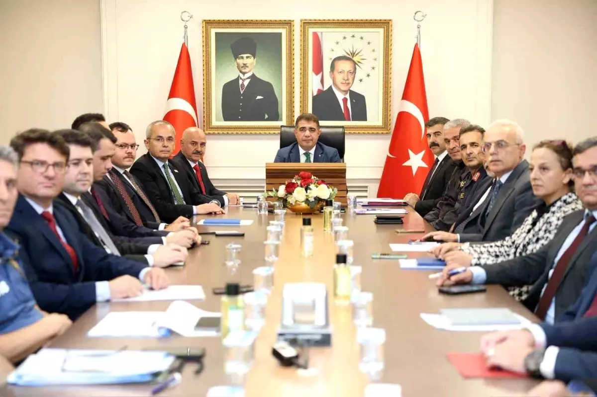Düzce\'de Üniversite Güvenliği Toplantısı