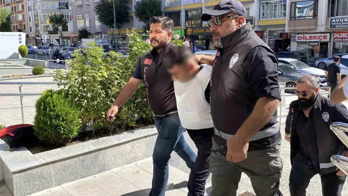 Çorum\'da Tüfekle Adam Öldürüldü