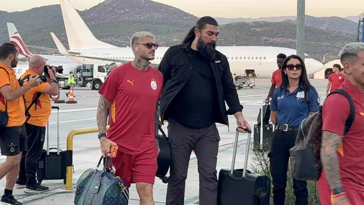 Galatasaray, Alanya\'ya Geldi