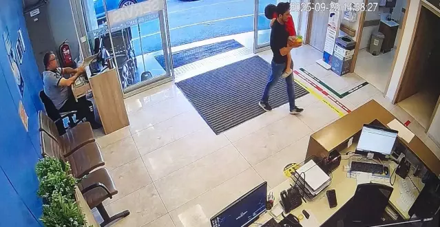 Yemekten sonra hayatını kaybeden 2 kardeşin son görüntüleri! Oyuncağına sıkıca sarılmış | Detaylı Analiz