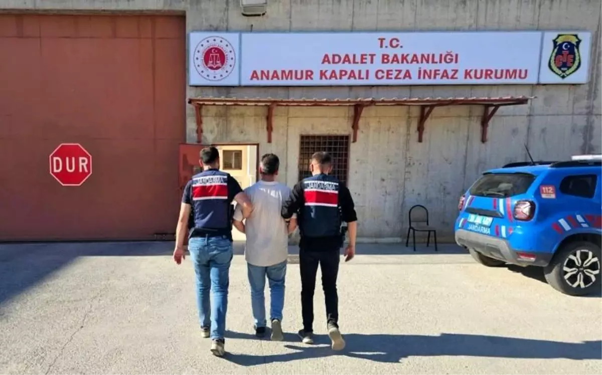 Mersin\'de Uyuşturucu Ticareti Operasyonu