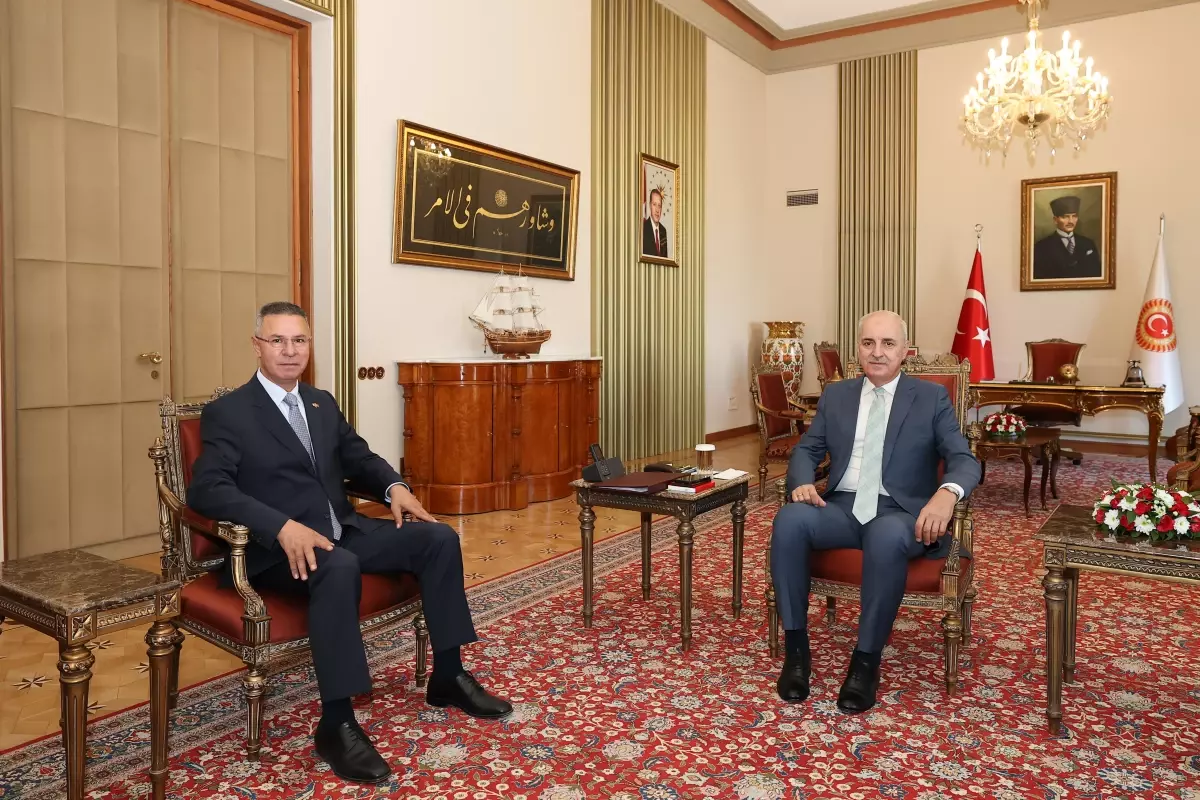 Kurtulmuş, Filistin Büyükelçisi\'ni Kabul Etti