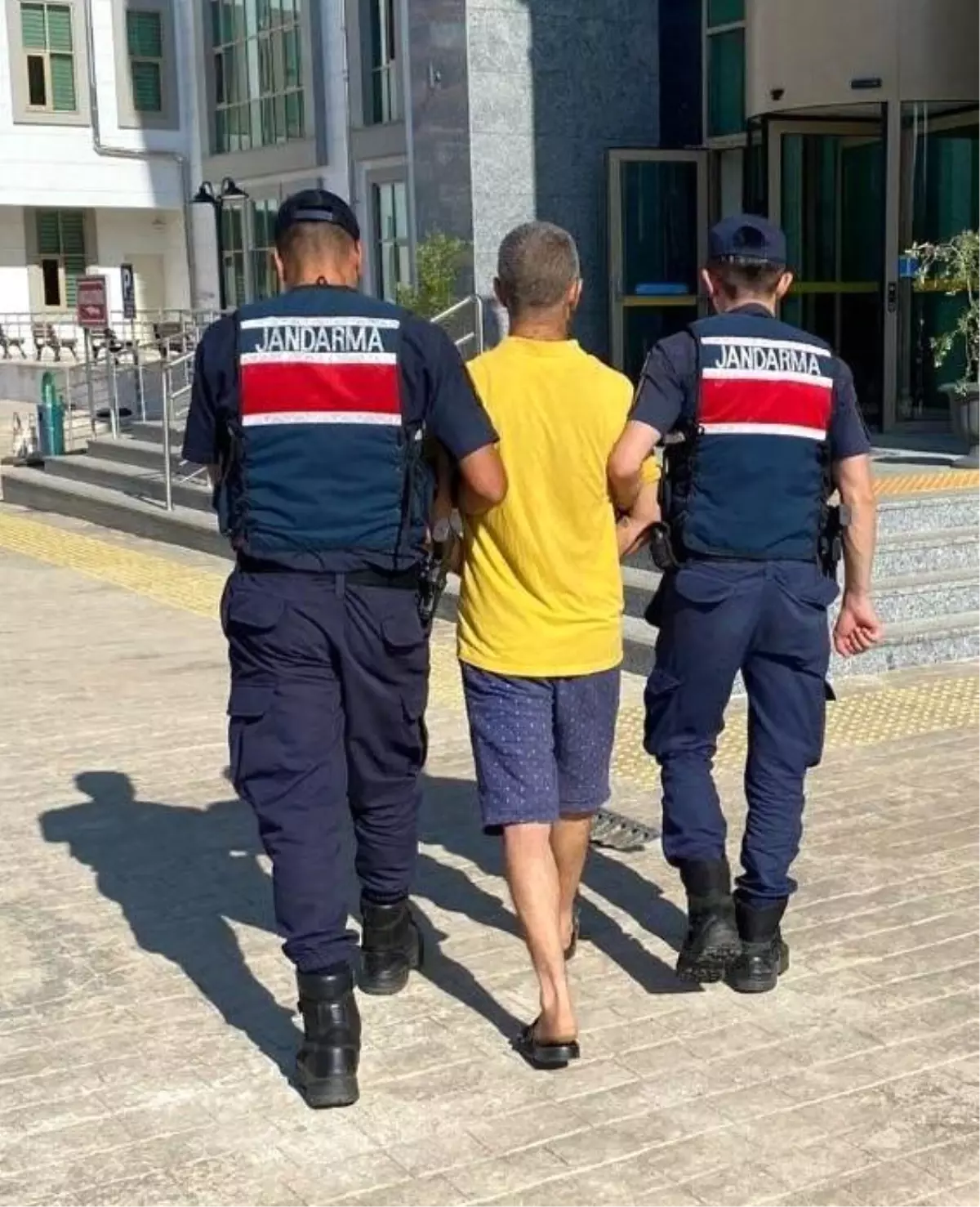 Firari Hükümlü Yakalandı